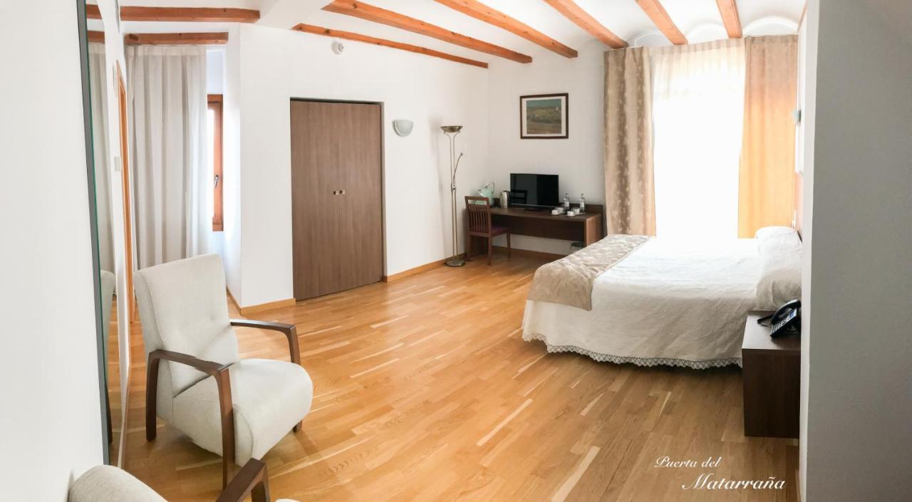 Hotel Baron Andilla Valdealgorfa Exterior foto