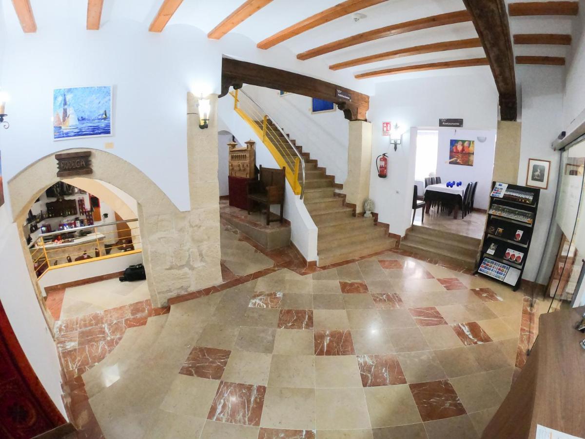 Hotel Baron Andilla Valdealgorfa Exterior foto